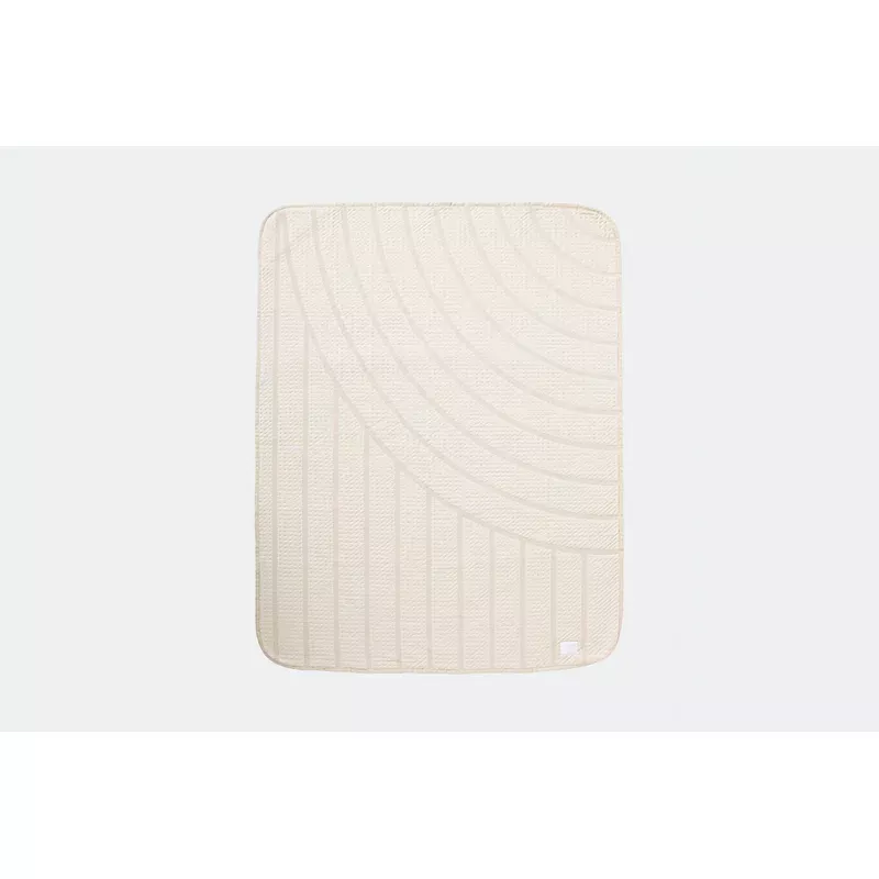brigette-romanek-luxury-pet-throw-blanket-cream Brigette Romanek | Luxury Pet Throw Blanket – Cream