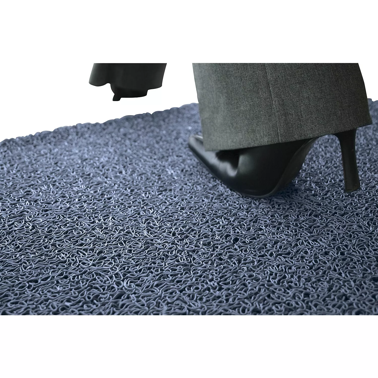 entrance-matting-flame-resistant-width-900-mm-sold-by-metre-blue Entrance matting, flame resistant, width 900 mm, sold by the metre, blue.