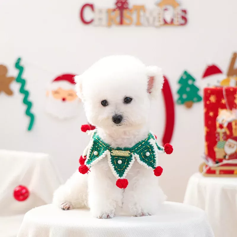 hand-crocheted-christmas-ruffle-collar-pets-red-green Hand-Crocheted Christmas Ruffle Collar for Pets (Red/Green)