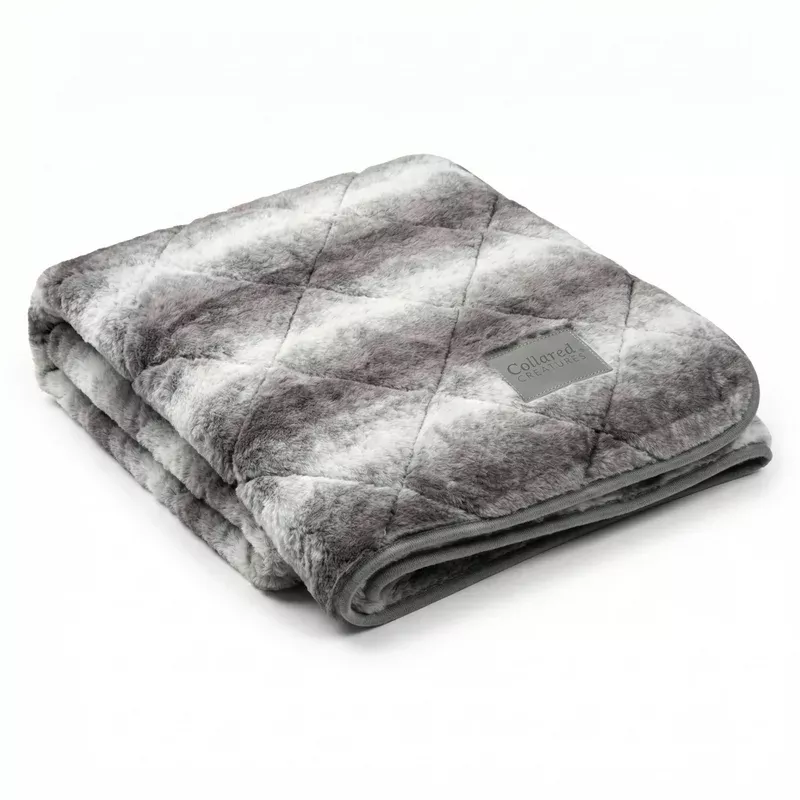 luxury-grey-faux-fur-dog-blanket-sofa-throw Luxury Grey Faux Fur Dog Blanket – Sofa Throw